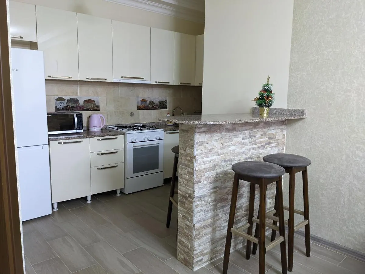 Berapartment With Mountain View 2 Batumi